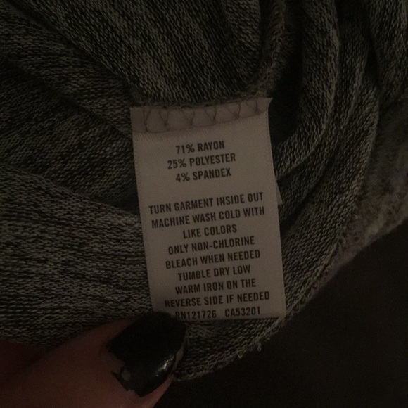 Super Comfy Cropped Hoodie - Picture 6 of 6